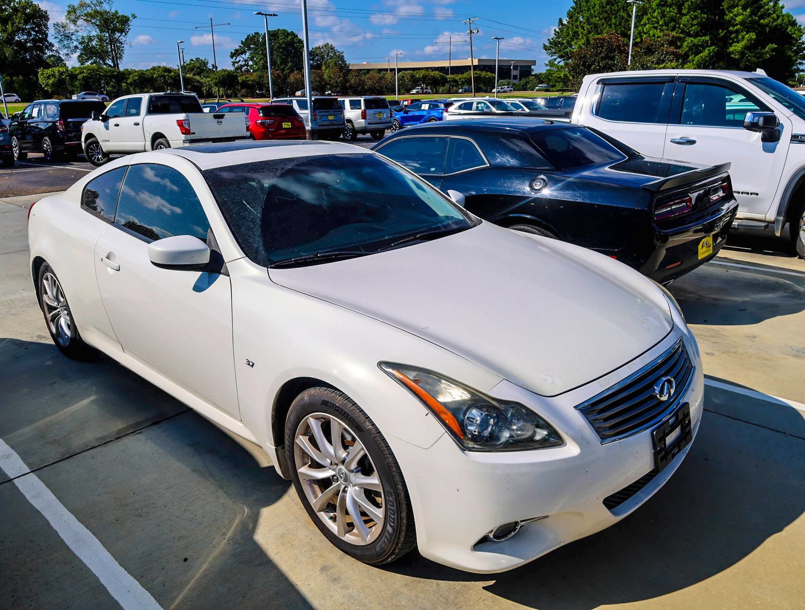 Used 2014 INFINITI Q60 Journey w/ Premium Package