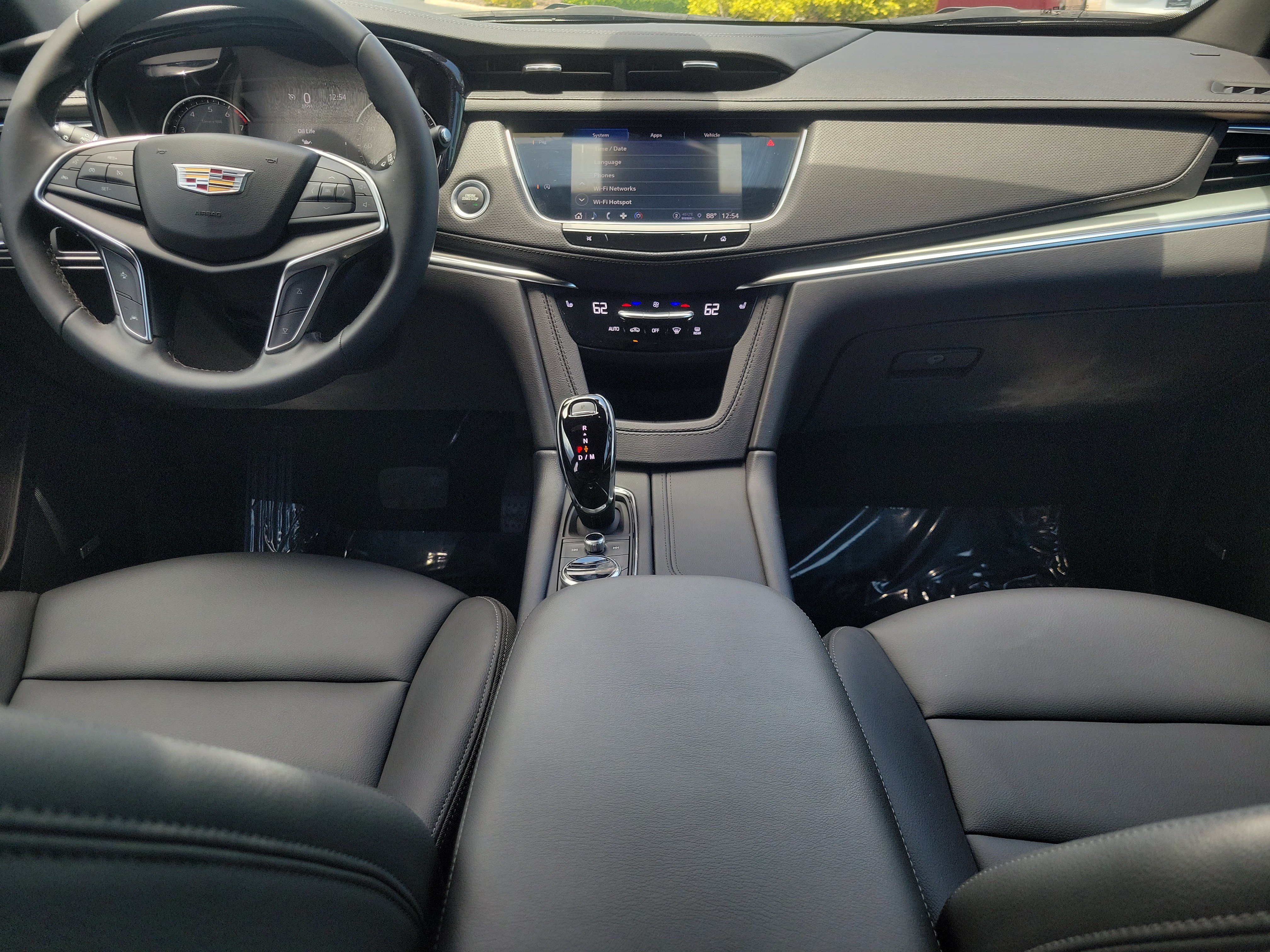 Certified 2024 Cadillac XT5 Luxury w/ LPO, Floor Liner Package FWD image 14