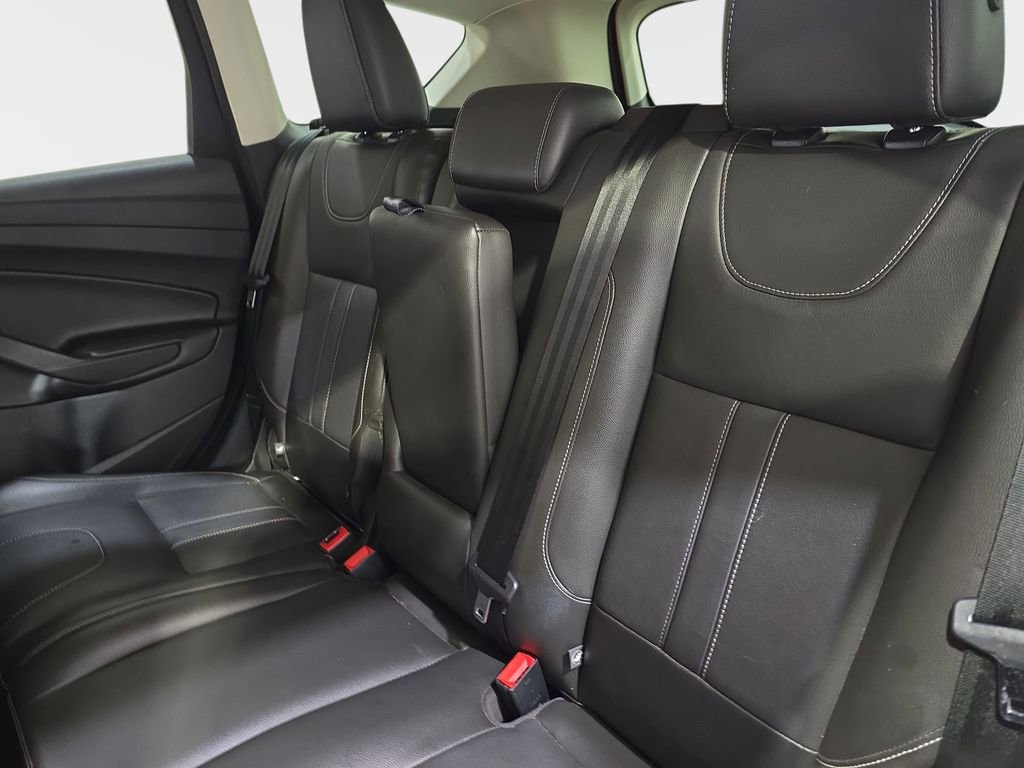 Used 2013 Ford Escape Titanium w/ Parking Technology Pkg AWD/4WD image 17
