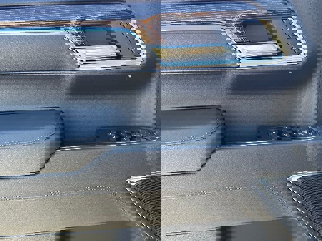 New 2026 GMC Sierra 1500 Elevation w/ Elevation Select Package image 21