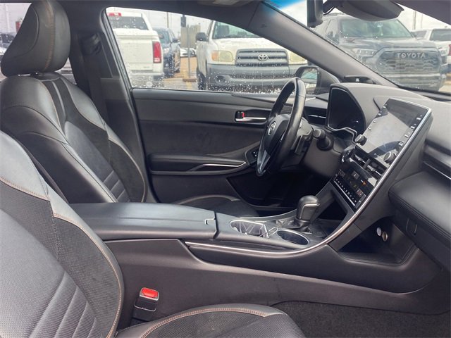 Used 2019 Toyota Avalon Touring w/ Advanced Safety Package image 11