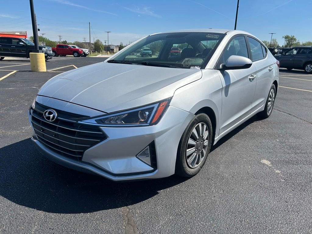 Used 2019 Hyundai Elantra SE w/ Cargo Package image 5