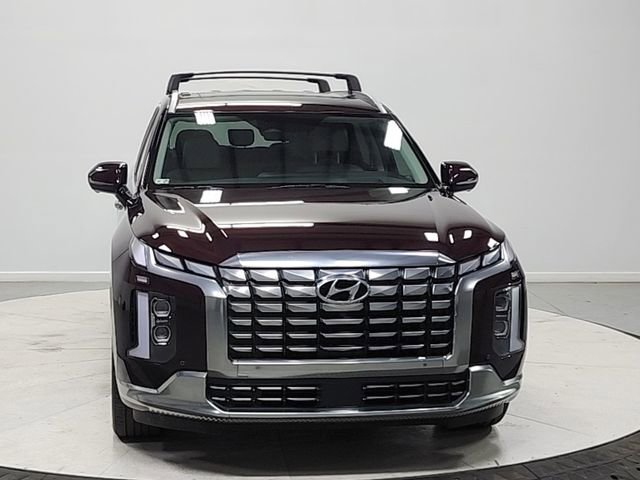 Used 2025 Hyundai Palisade Calligraphy FWD image 2