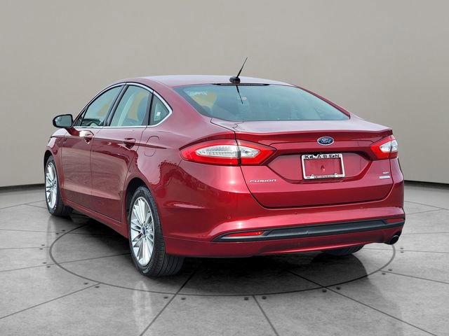 Used 2015 Ford Fusion SE w/ Equipment Group 202A FWD image 10