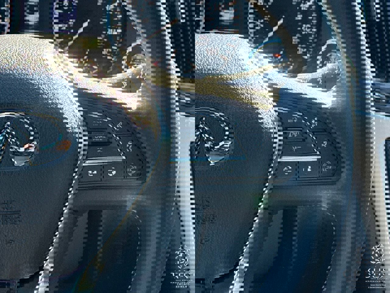 Used 2022 INFINITI Q60 3.0t Luxe w/ Essential Package image 18