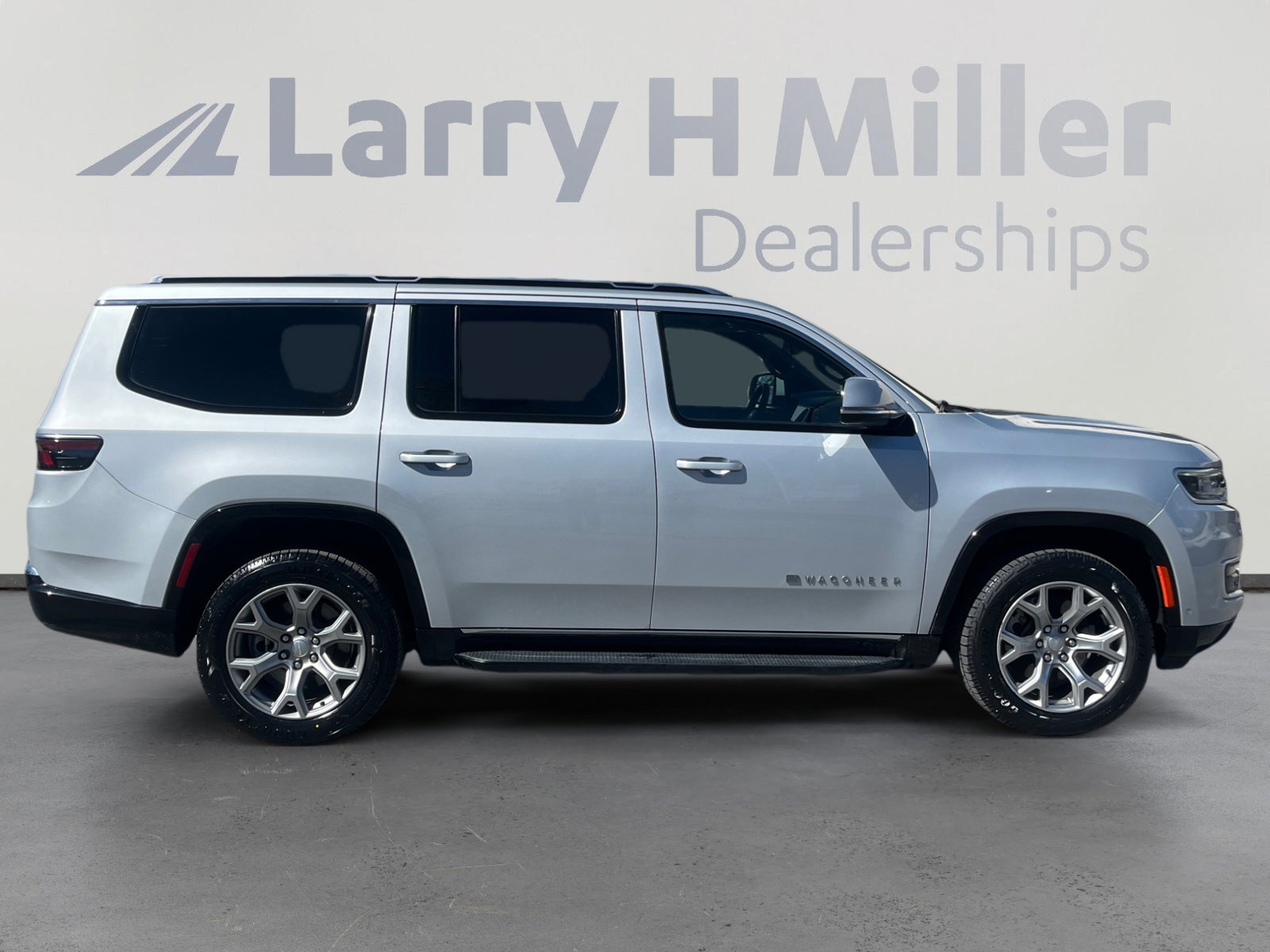 Used 2022 Jeep Wagoneer Series II image 6