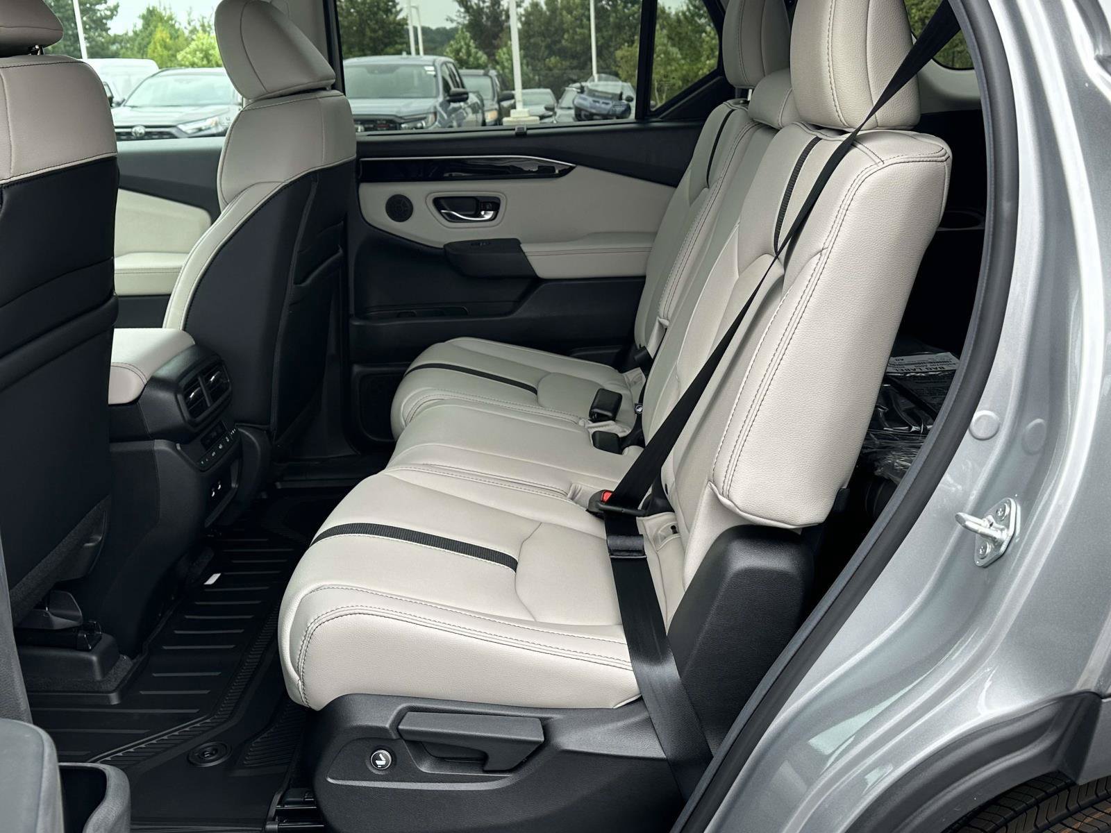 New 2026 Honda Pilot EX-L image 10