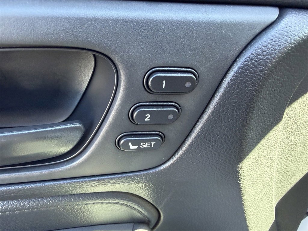 Used 2026 Honda Odyssey EX-L image 32