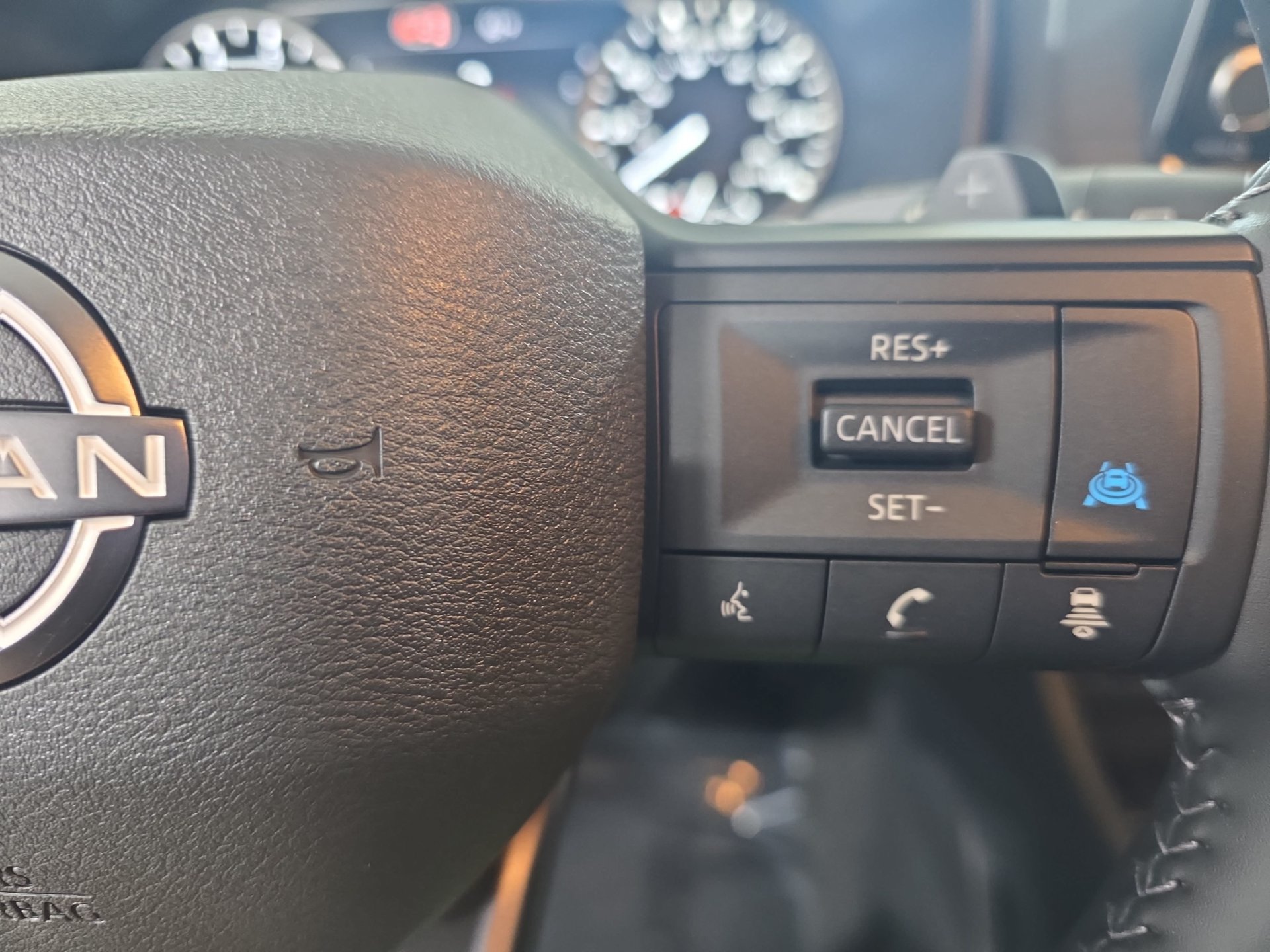 New 2026 Nissan Rogue SV w/ Cold Weather Package FWD image 18