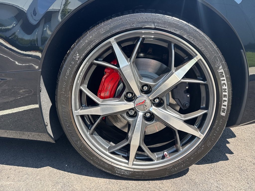 Used 2020 Chevrolet Corvette Stingray Premium Cpe w/ 3LT Preferred Equipment Group image 27