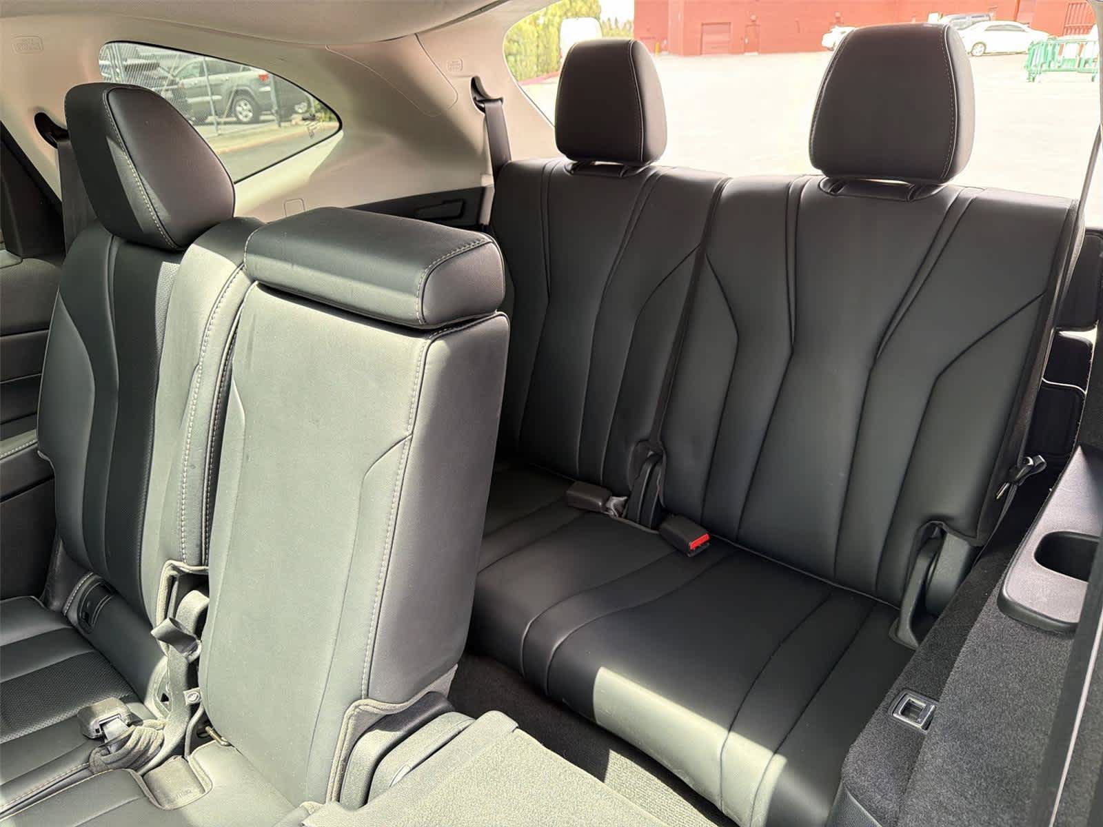 Certified 2023 Acura MDX FWD w/ Technology Package image 42
