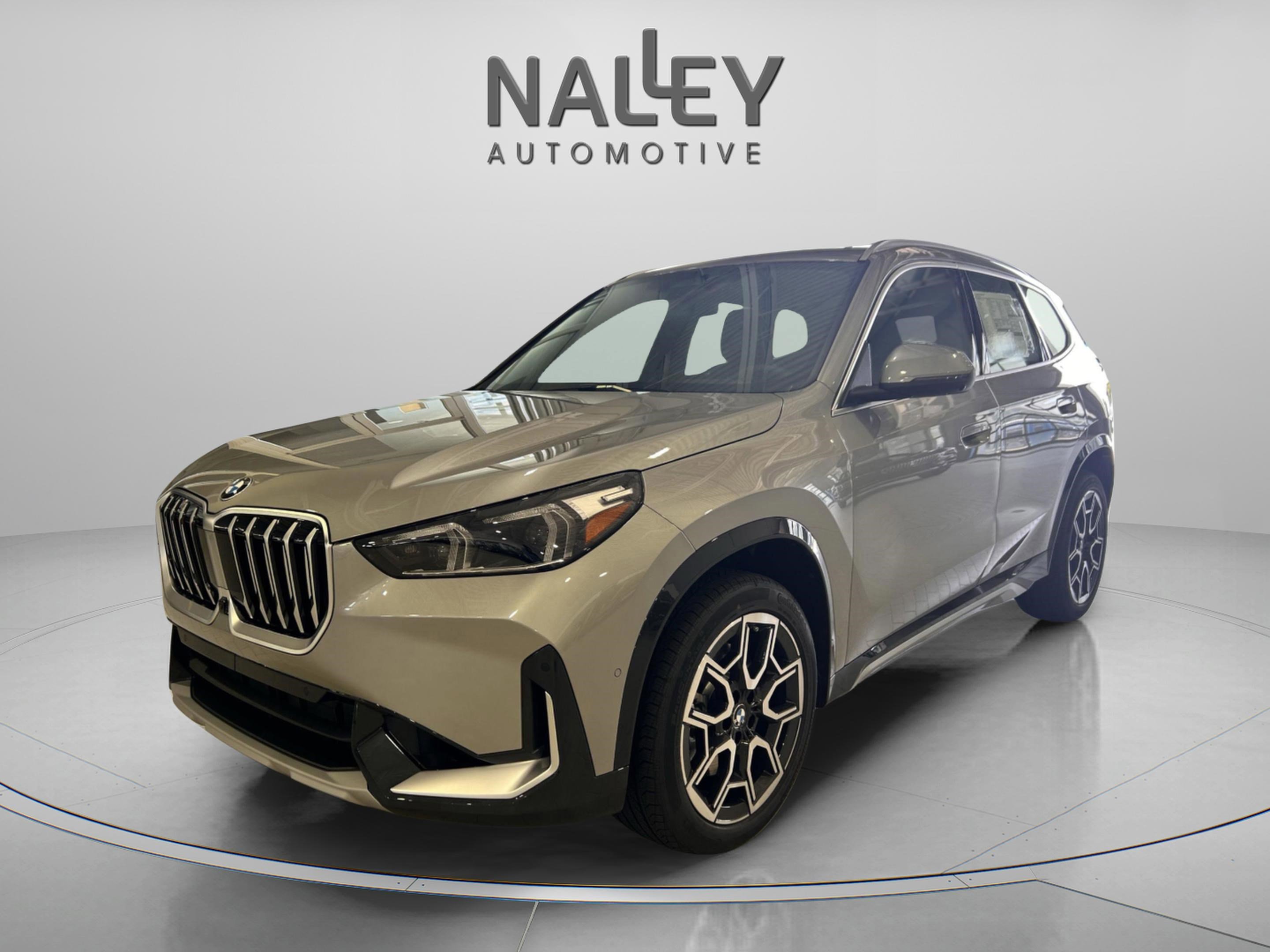 Used 2025 BMW X1 xDrive28i w/ Technology Package