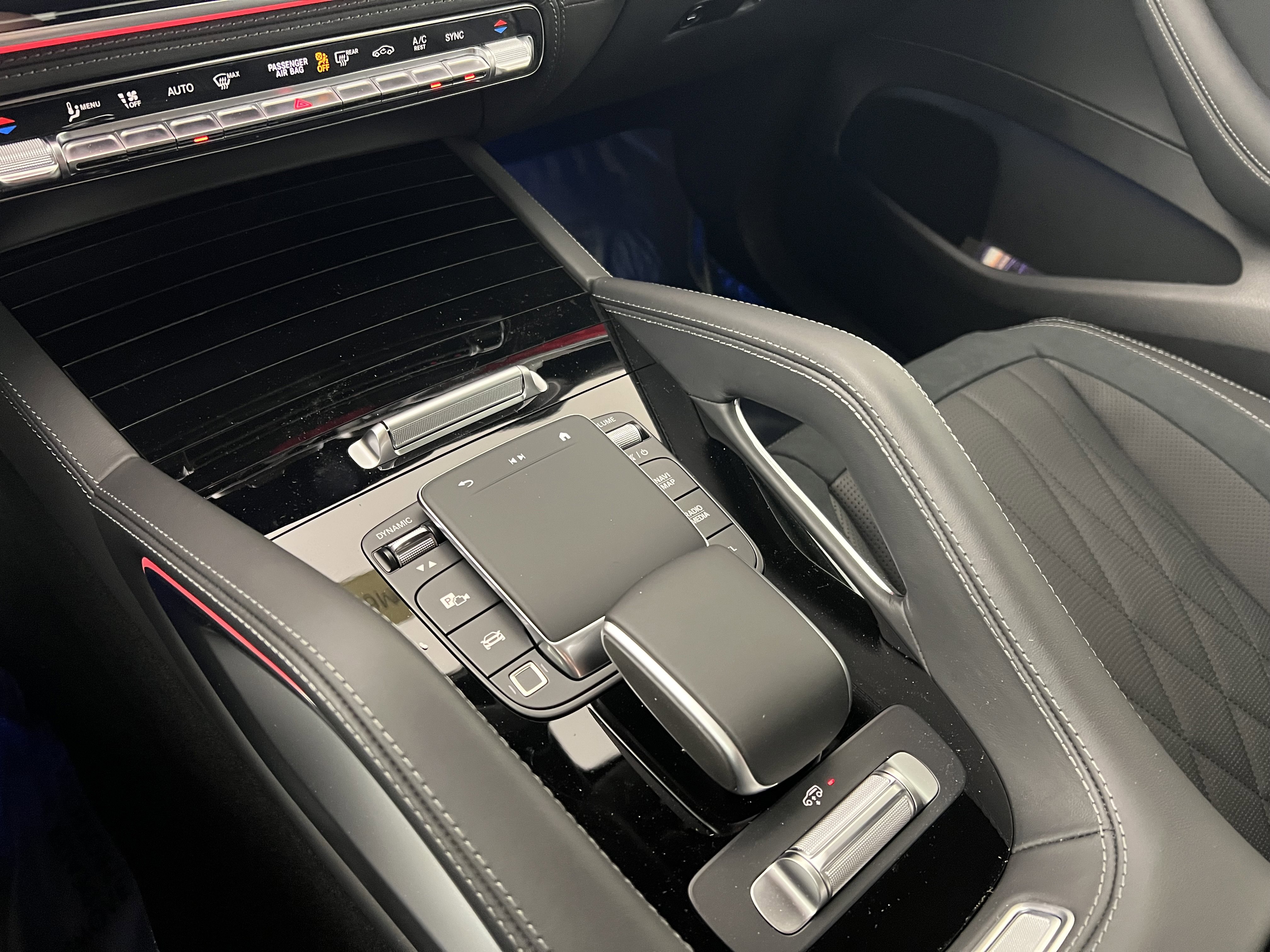 New 2026 Mercedes-Benz GLE 63 AMG S image 33