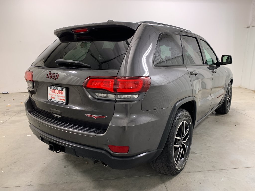 Used 2019 Jeep Grand Cherokee Trailhawk w/ Trailhawk Luxury Group AWD/4WD image 10