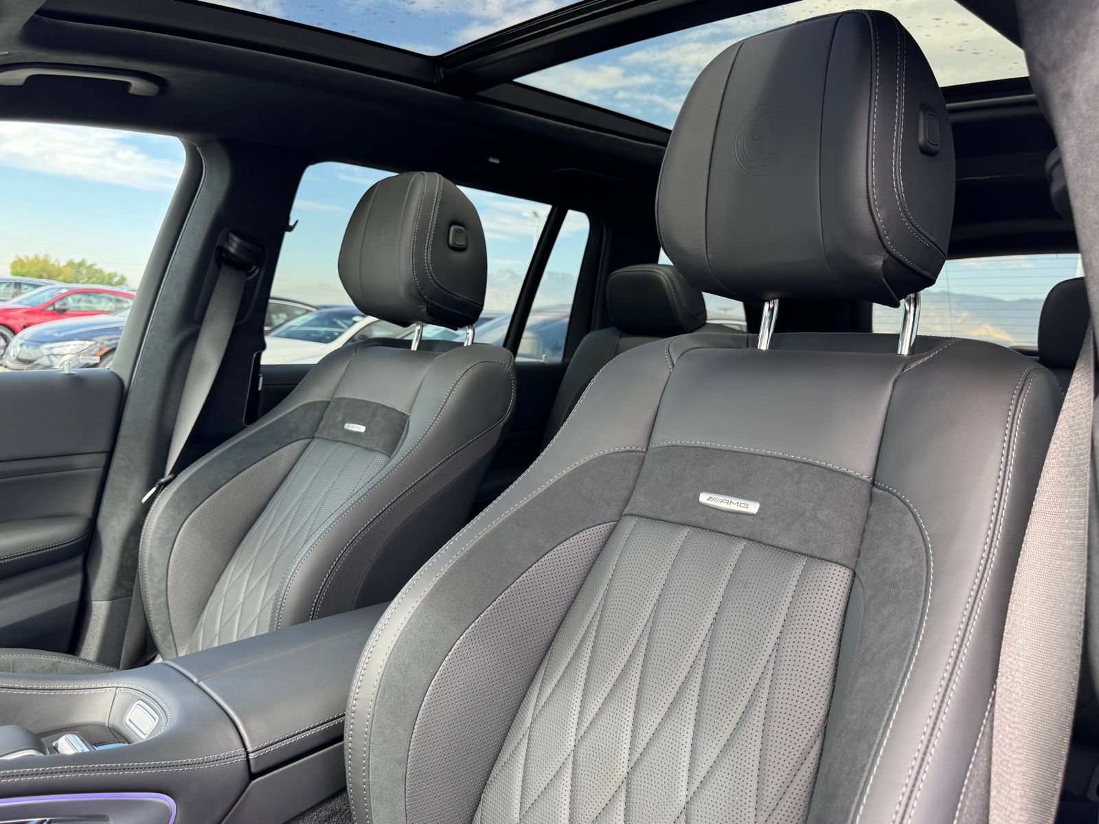 New 2025 Mercedes-Benz GLS 63 AMG 4MATIC image 21