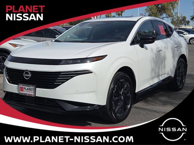 Certified 2025 Nissan Murano Platinum w/ Cargo Package AWD/4WD image 1