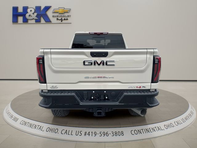 Used 2026 GMC Sierra 2500 AT4X w/ LPO, Black Badging Package AWD/4WD image 5