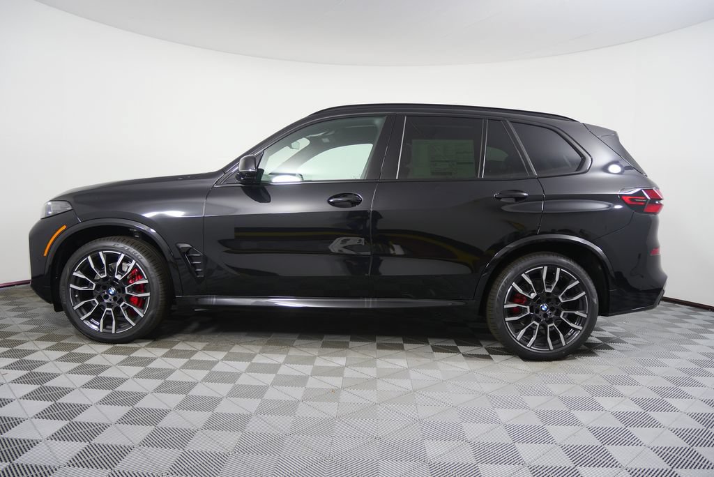Used 2026 BMW X5 sDrive40i w/ M Sport Package RWD image 3