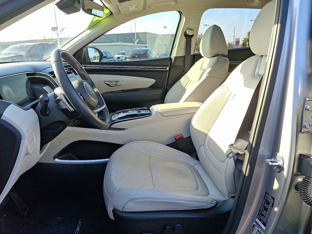 Used 2023 Hyundai Tucson Limited image 15