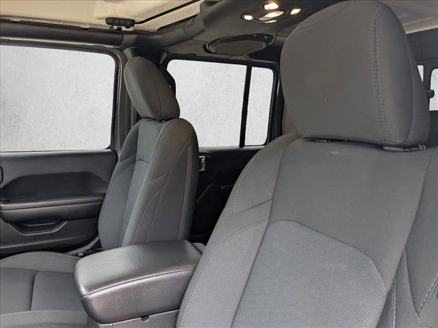 Certified 2020 Jeep Gladiator Sport image 15