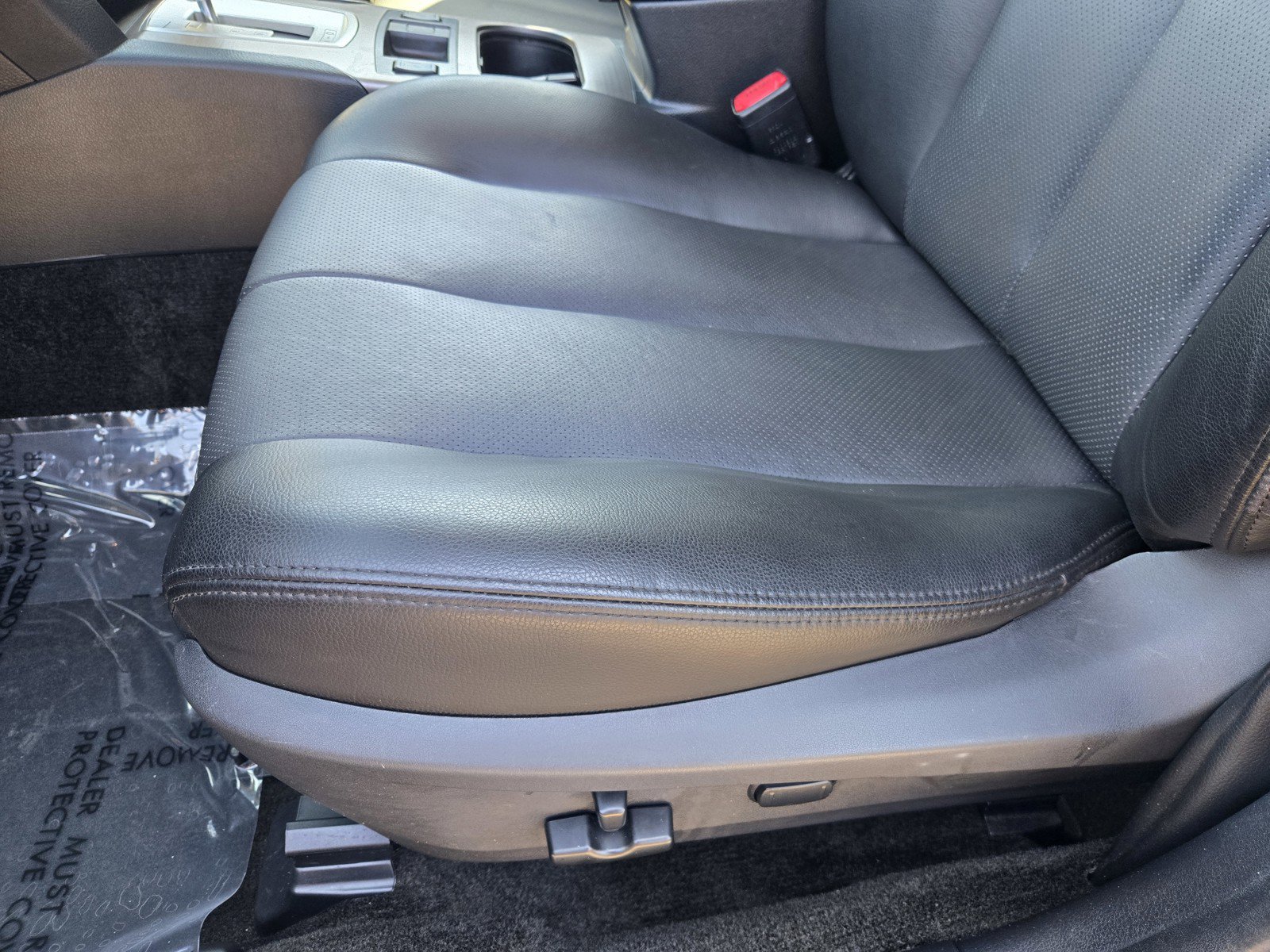 Used 2014 Subaru Outback 2.5i Limited AWD/4WD image 16
