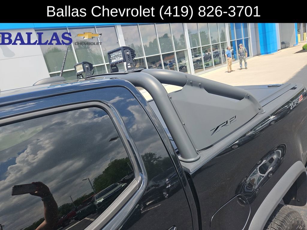 Certified 2021 Chevrolet Colorado ZR2 w/ ZR2 Midnight Special Edition AWD/4WD image 36