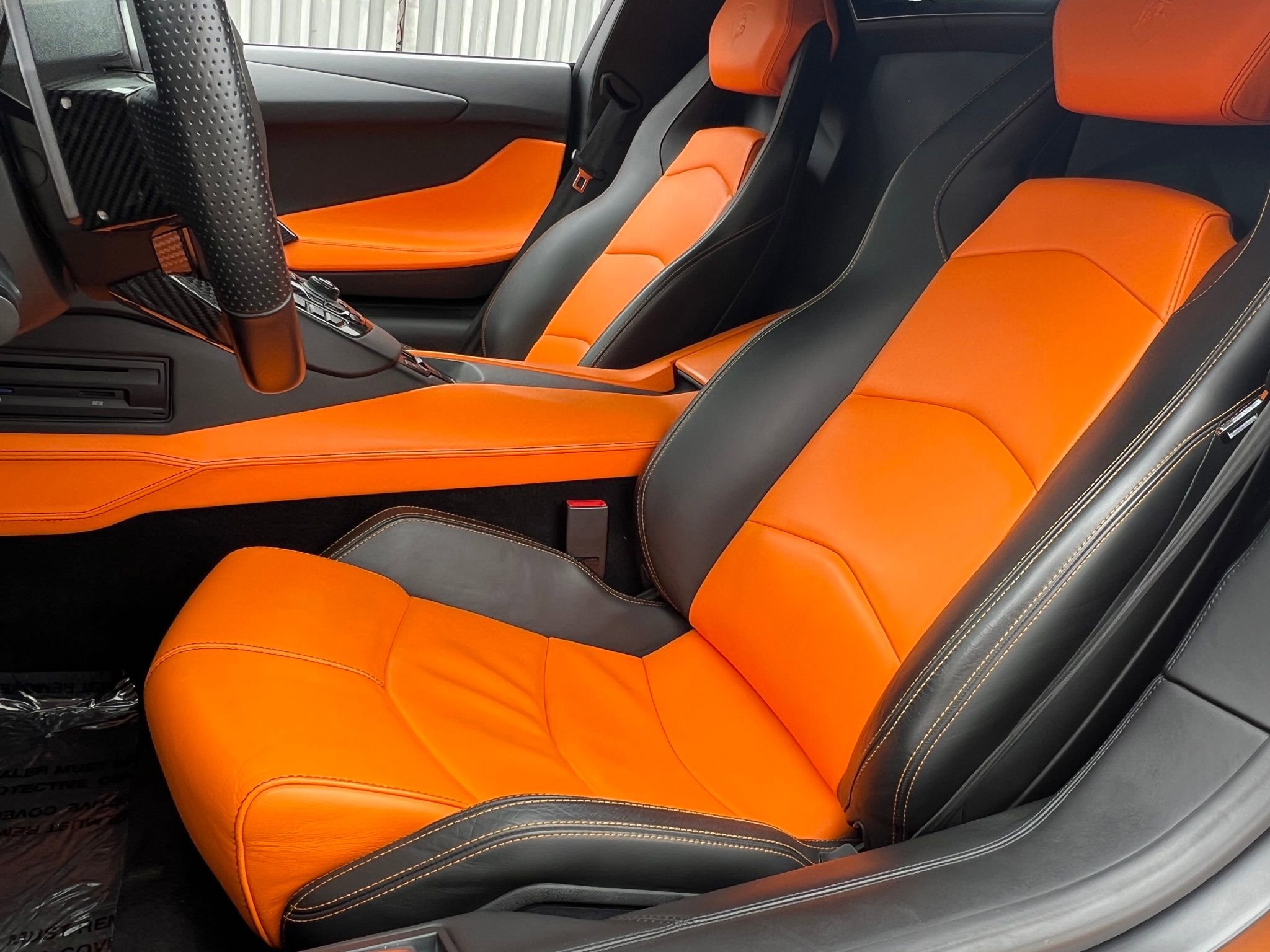 Used 2014 Lamborghini Aventador LP 700-4 image 33