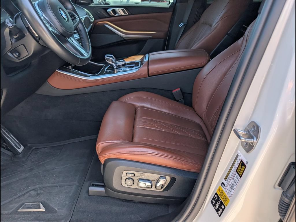Used 2022 BMW X5 M50i w/ Executive Package AWD/4WD image 10