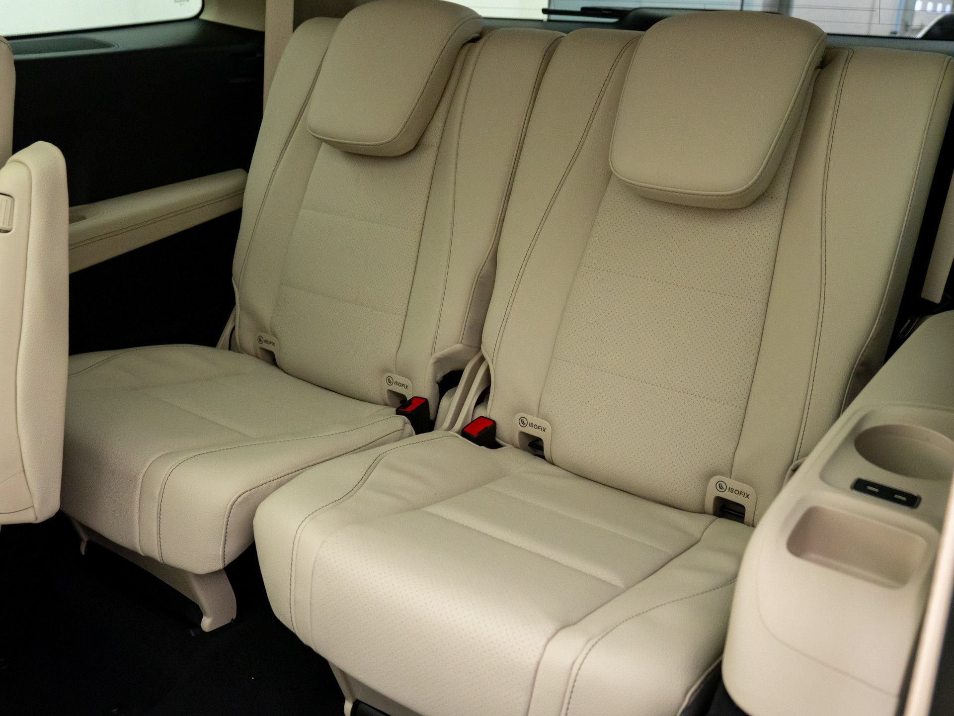 New 2026 Mercedes-Benz GLS 450 4MATIC image 20