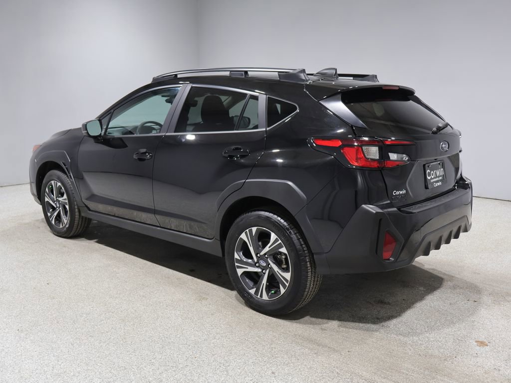 Used 2026 Subaru Crosstrek 2.0i Premium AWD/4WD image 5