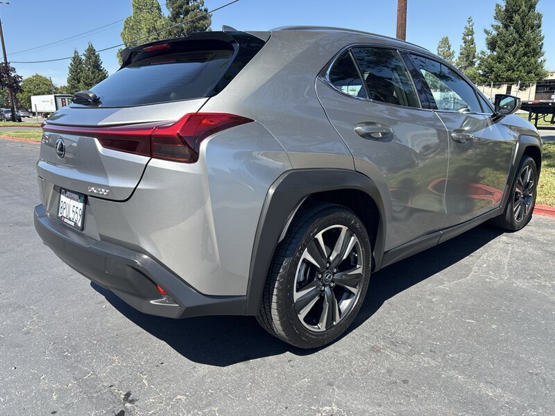 Used 2020 Lexus UX 200 w/ Accessory Package FWD image 13