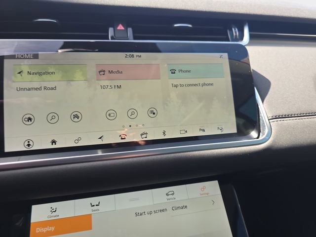 Used 2020 Land Rover Range Rover Evoque SE image 23