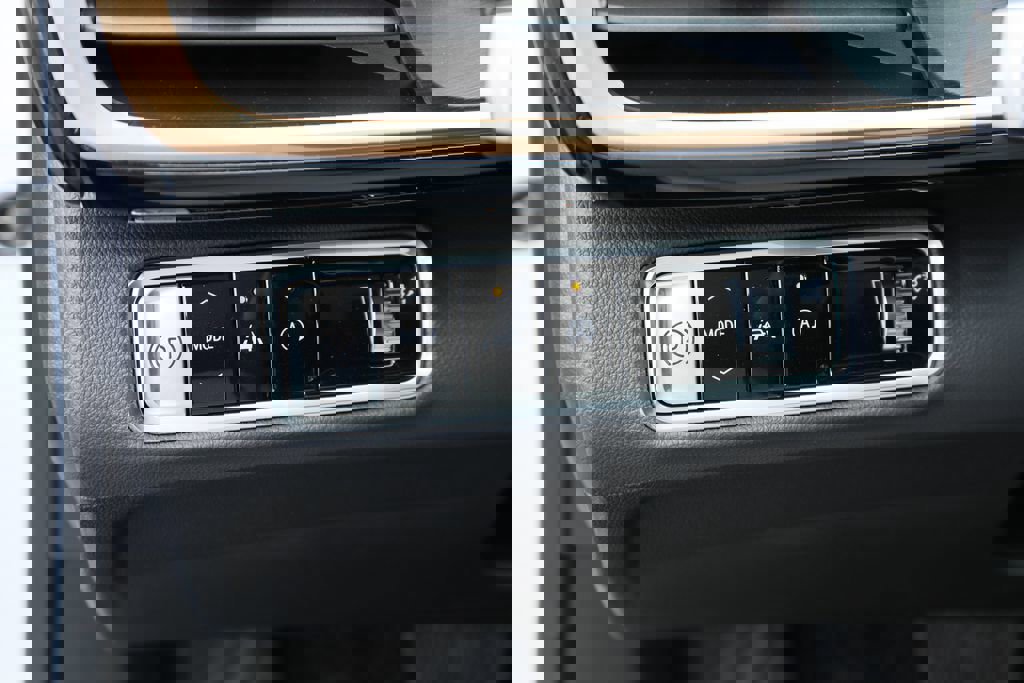 New 2026 Buick Envision Avenir image 7