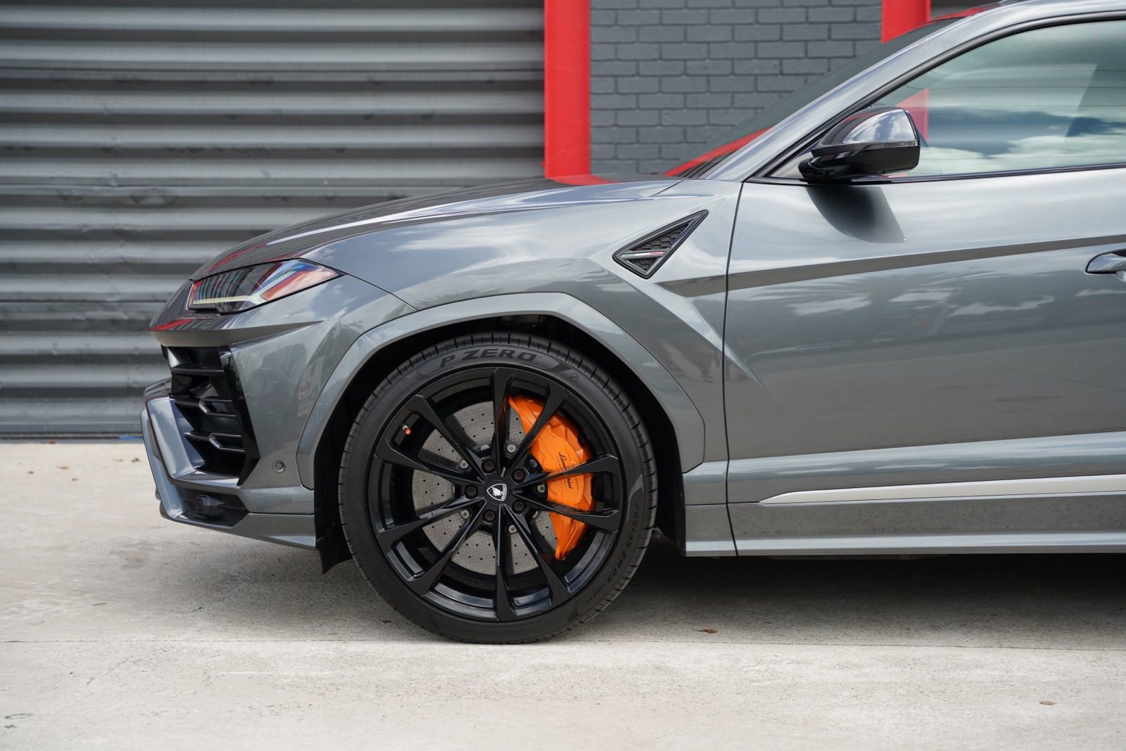 Used 2020 Lamborghini Urus image 12