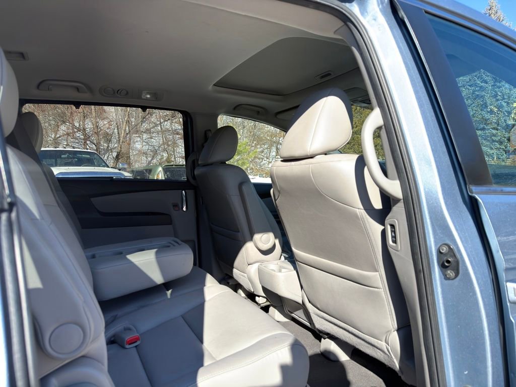 Used 2014 Honda Odyssey EX-L image 25