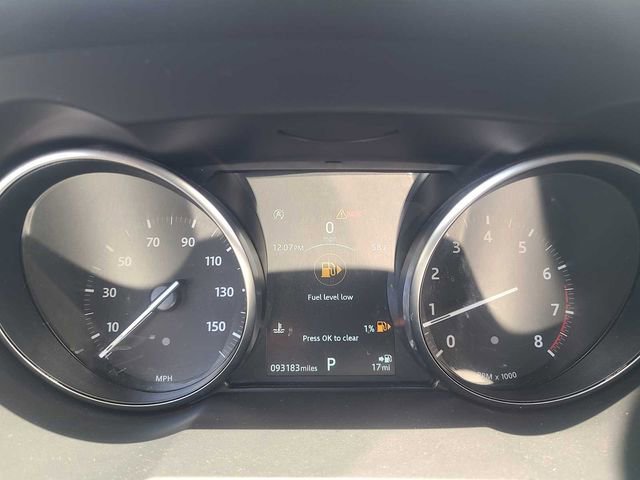 Used 2018 Land Rover Range Rover Evoque SE AWD/4WD image 26