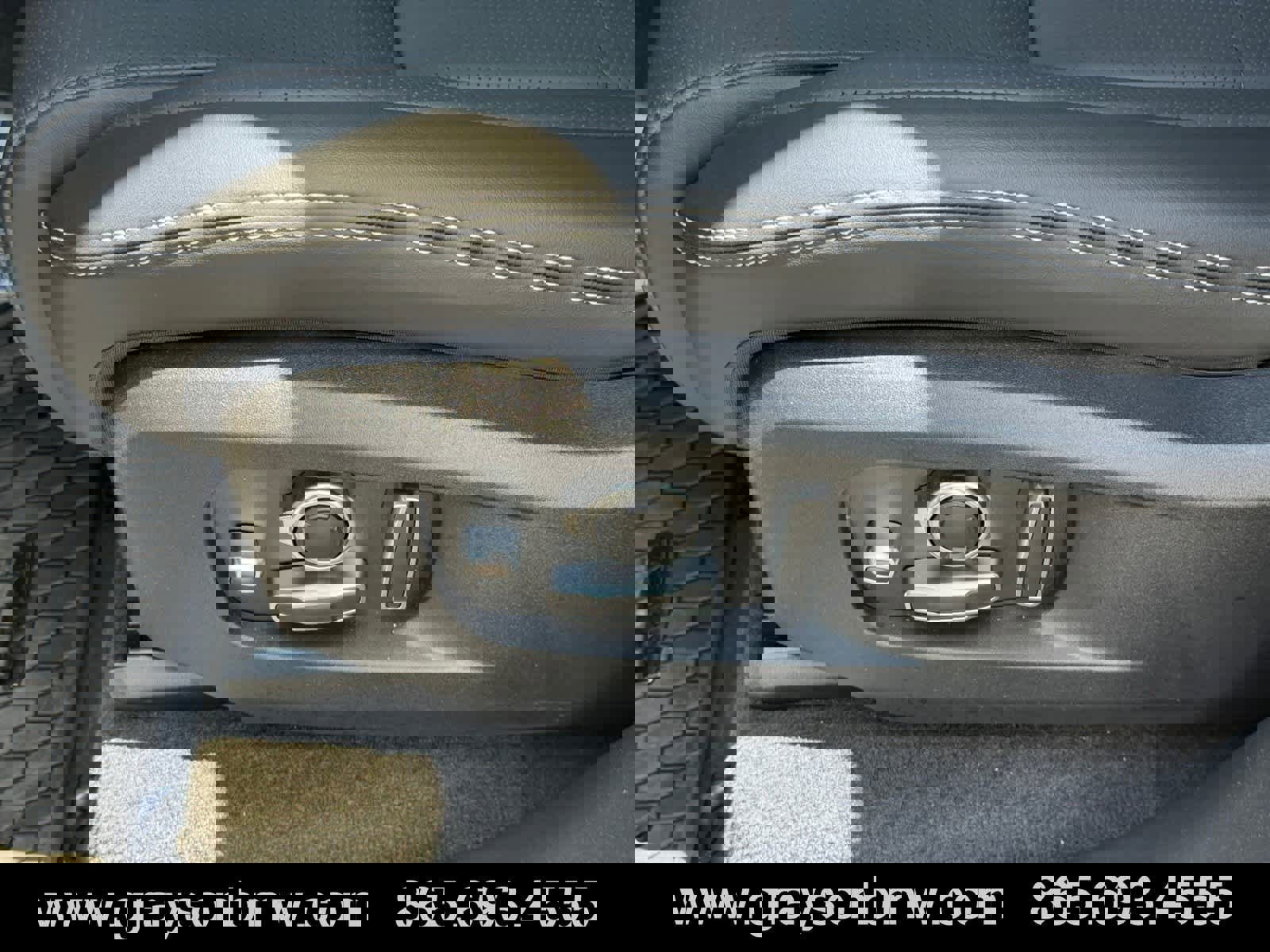 Used 2026 Jaguar F-PACE R-Dynamic S image 14