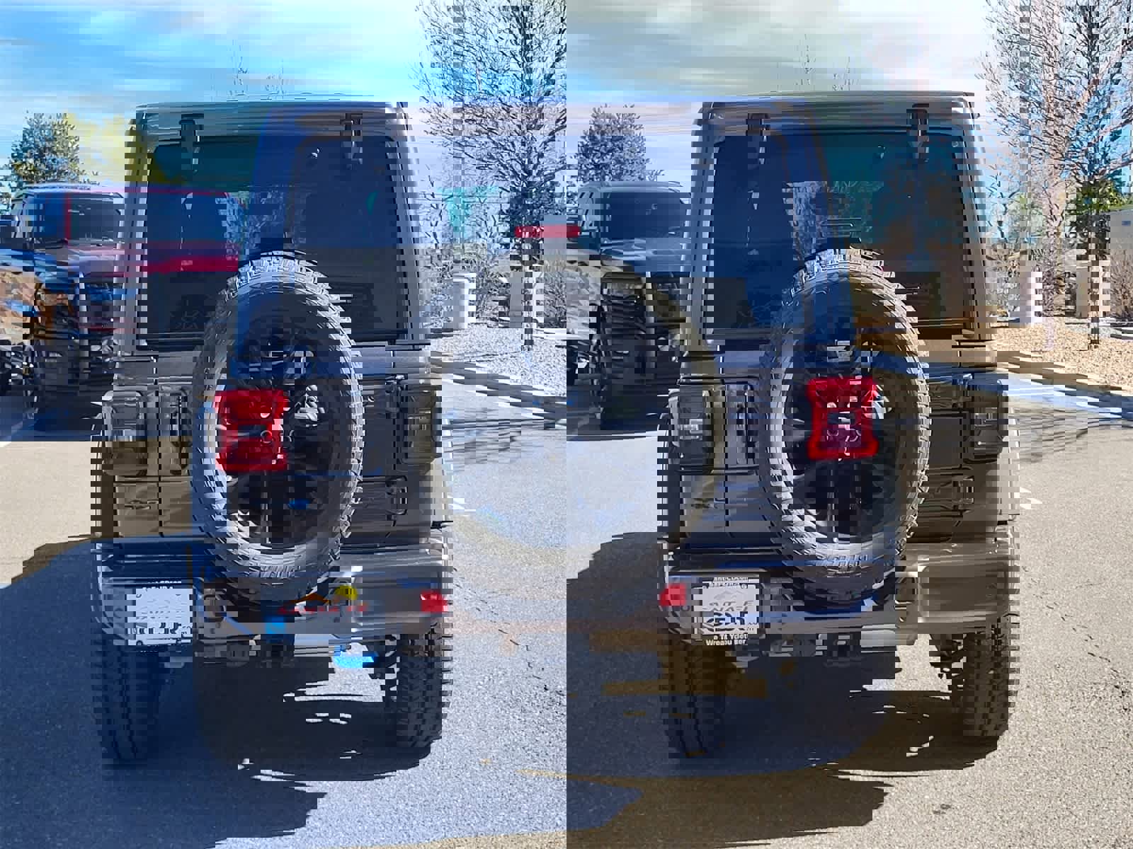 Used 2021 Jeep Wrangler Unlimited Sahara image 6