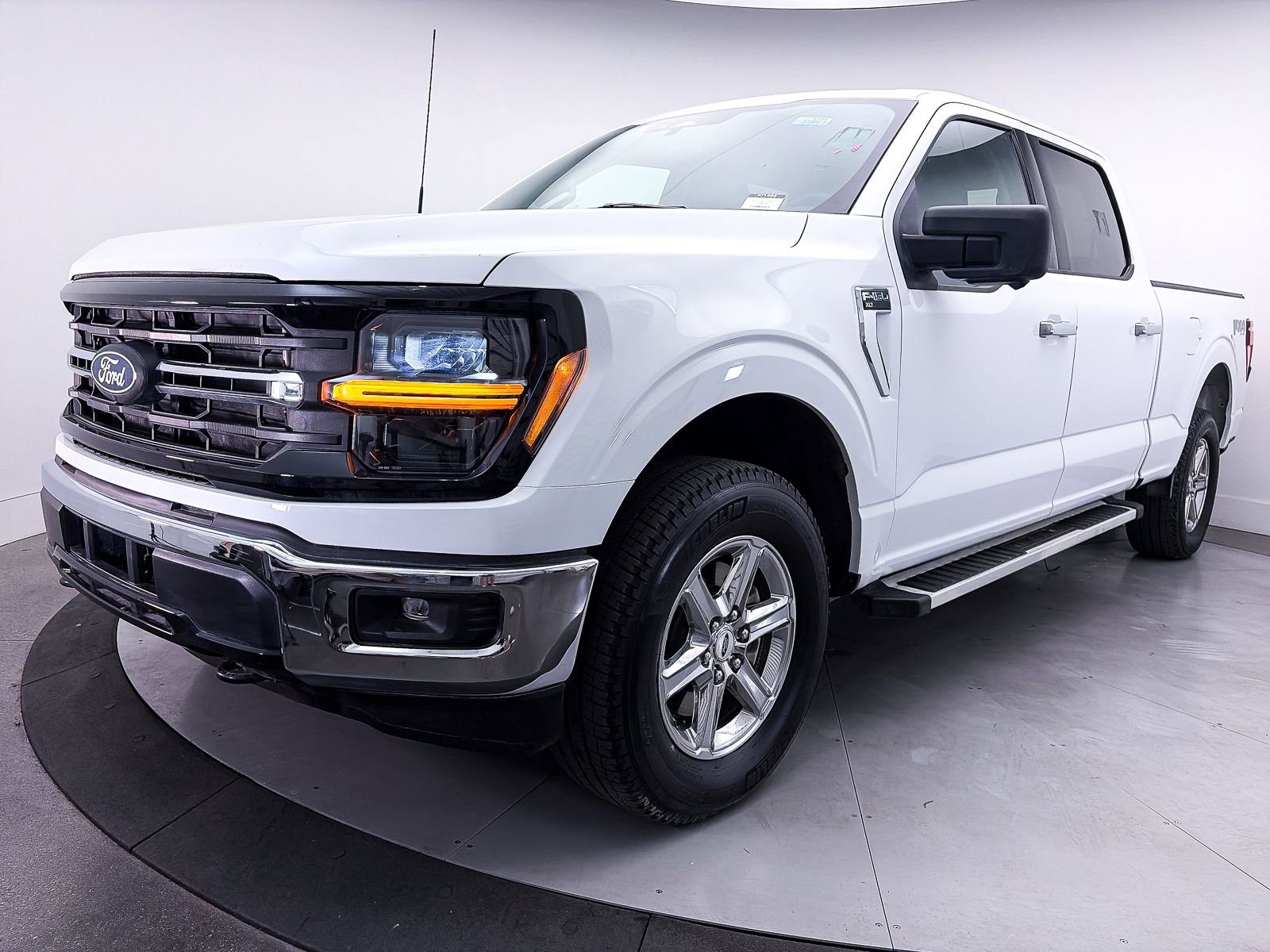 Used 2024 Ford F150 XLT w/ FX4 Off-Road Package AWD/4WD image 11