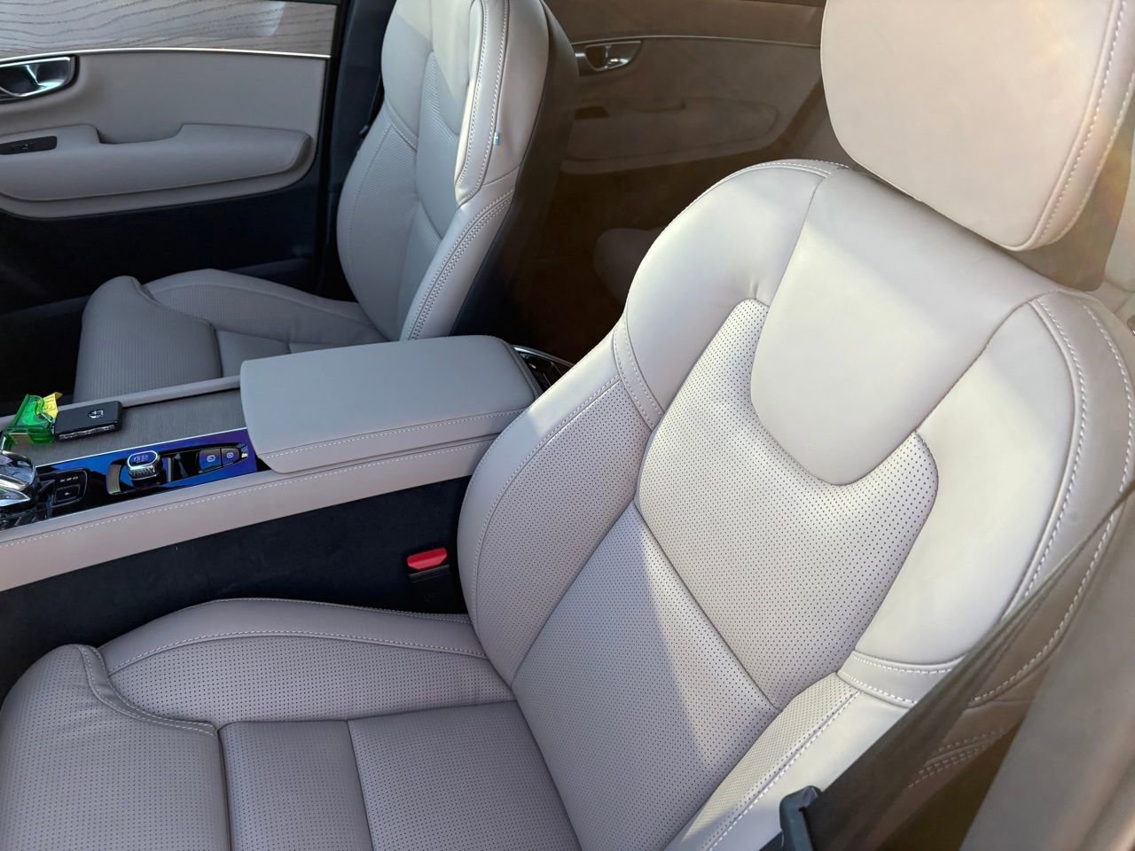 New 2026 Volvo XC90 B6 Ultra AWD/4WD image 19
