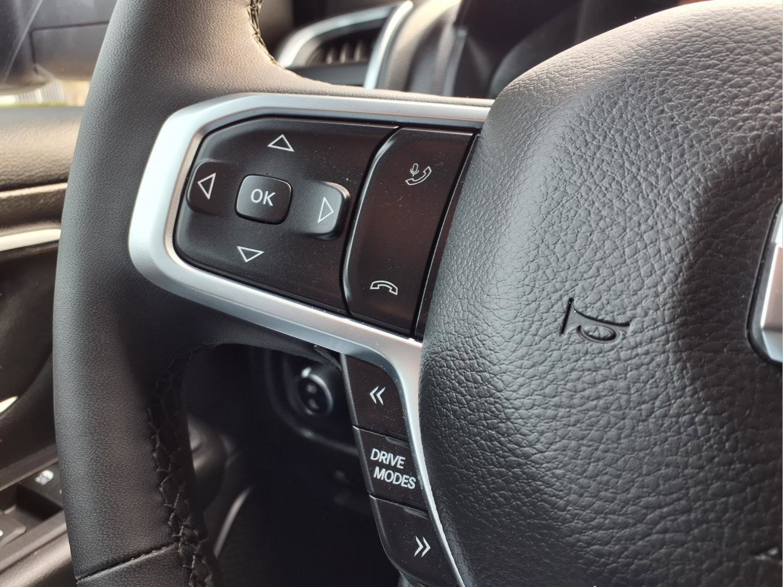 Used 2025 RAM 1500 Lone Star image 19