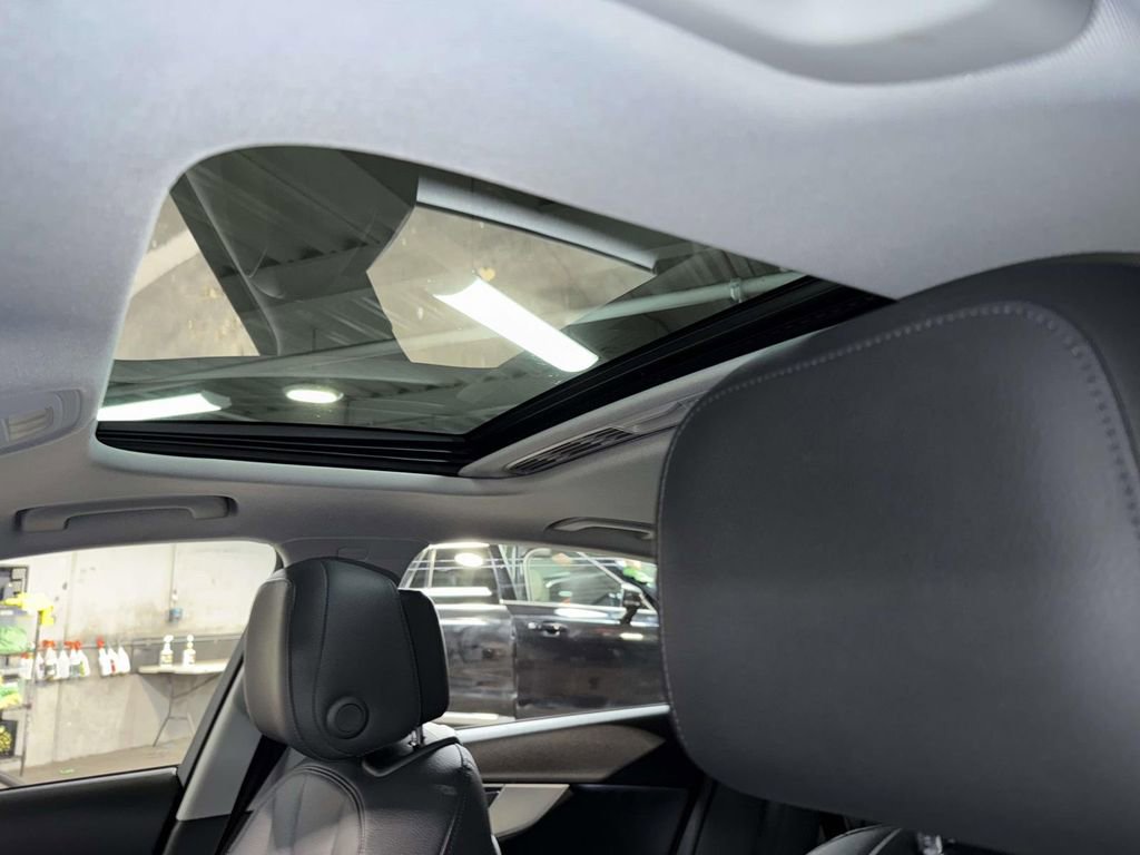 Used 2017 Audi A4 2.0T Premium w/ Convenience Package AWD/4WD image 21