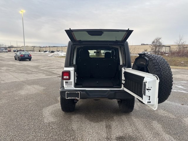 Used 2022 Jeep Wrangler Unlimited Sport image 10