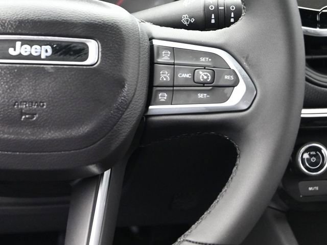 New 2026 Jeep Compass Latitude w/ Sun and Sound Group AWD/4WD image 27