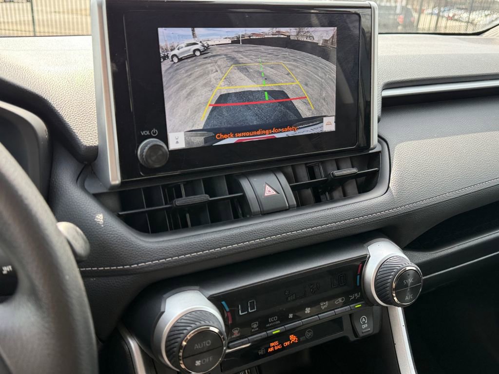 Certified 2024 Toyota RAV4 XLE image 36