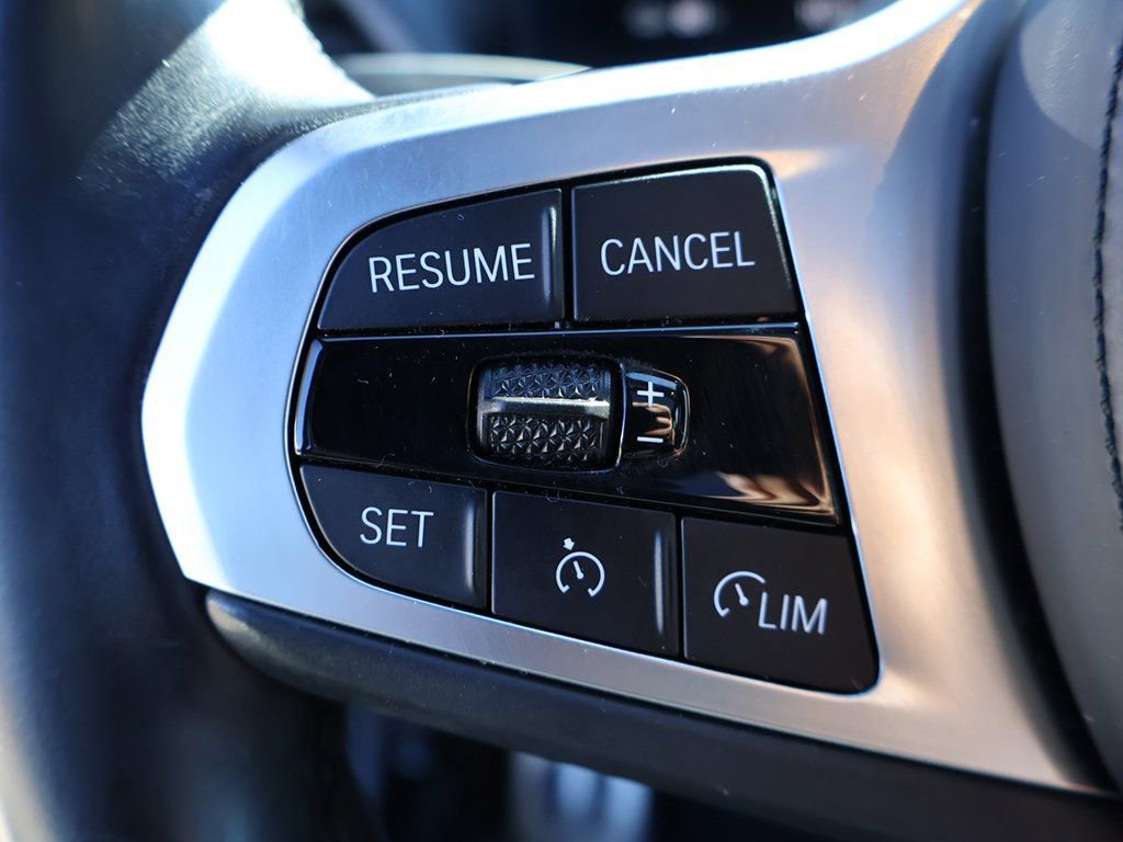 Used 2023 BMW i4 eDrive40 w/ M Sport Package image 41