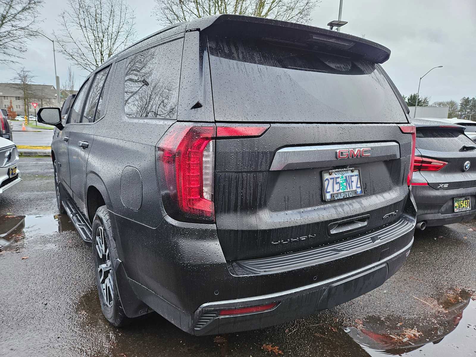 Used 2021 GMC Yukon AT4 image 5