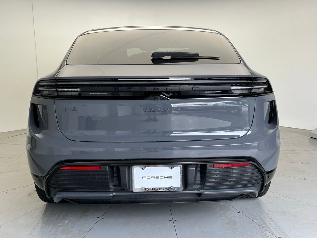 New 2025 Porsche Macan Turbo Electric image 21