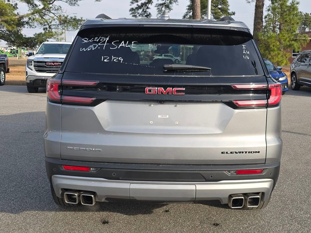 Used 2025 GMC Acadia Elevation image 4