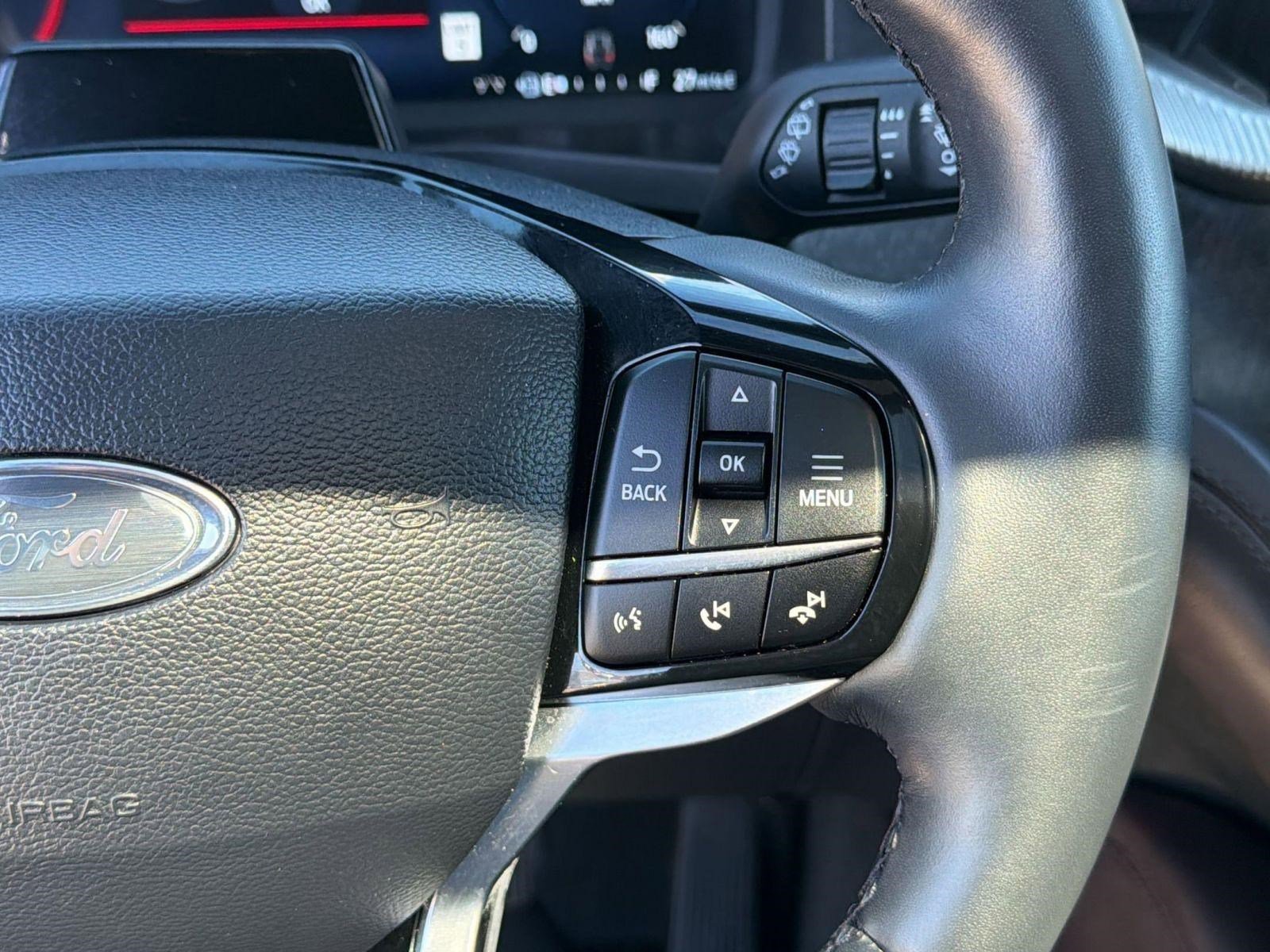 Used 2025 Ford Explorer Platinum w/ LUX Leather Package image 22